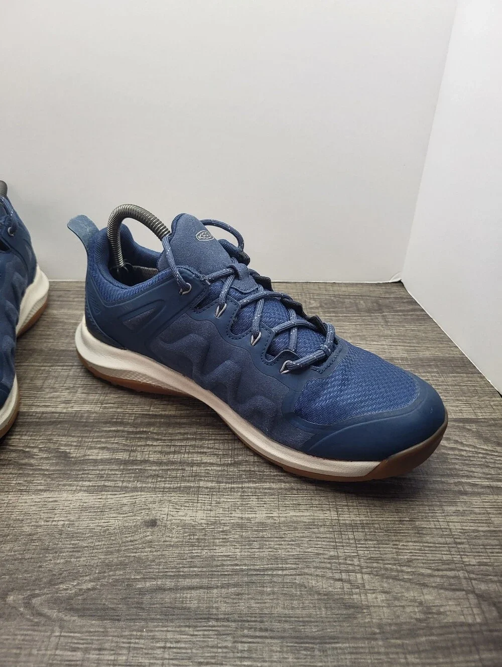Keen Explore Hiking Shoes Womens Size 10 Blue Watreproof Sneakers